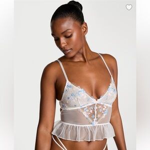 Victoria's Secret Dream Angels WILDFLOWER EMBROIDERY FLOUNCE BRA TOP  SZ LARGE